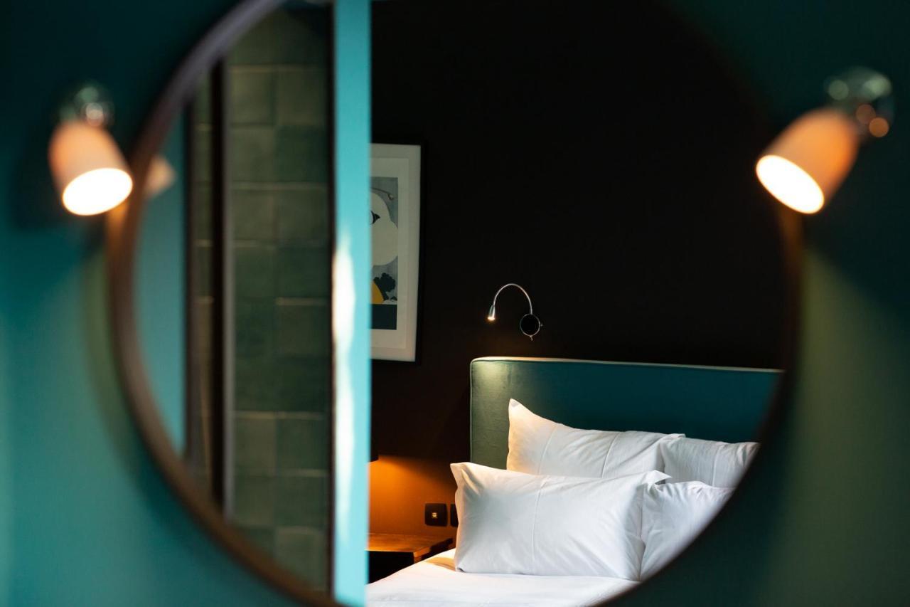 Hotel De Charme Le Chene Vert Бриве-ла-Гаилларде Экстерьер фото